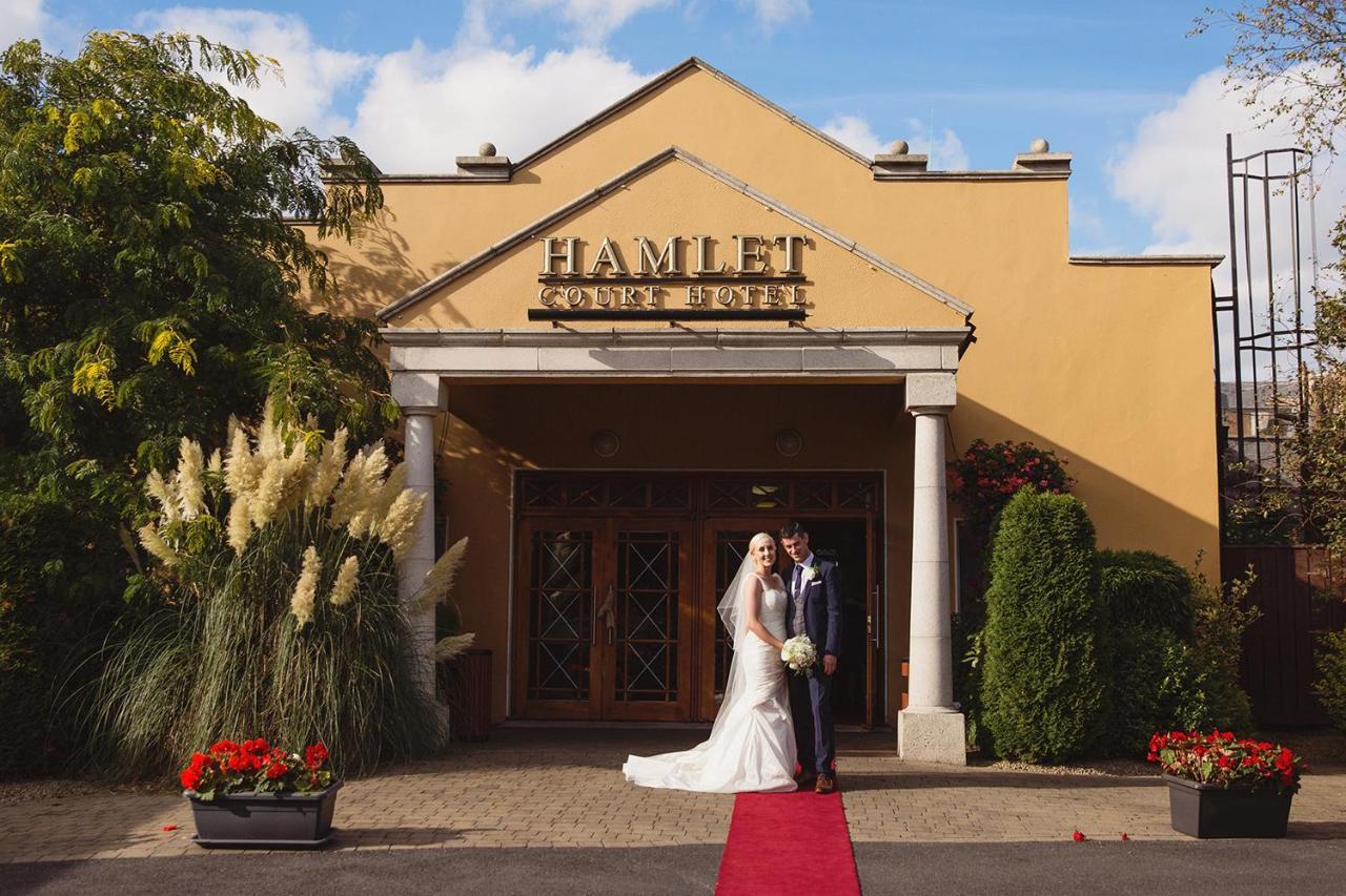 Hamlet Court Hotel Johnstown Bridge Exterior photo